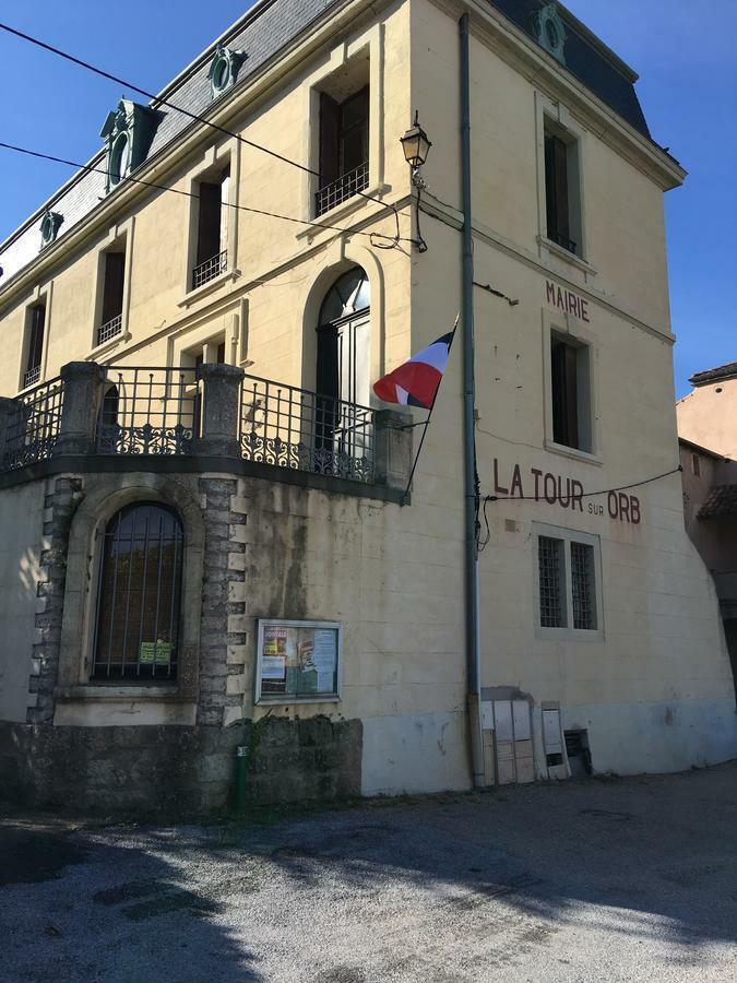 Domaine De Brousson Acomodação com café da manhã La Tour-sur-Orb Exterior foto