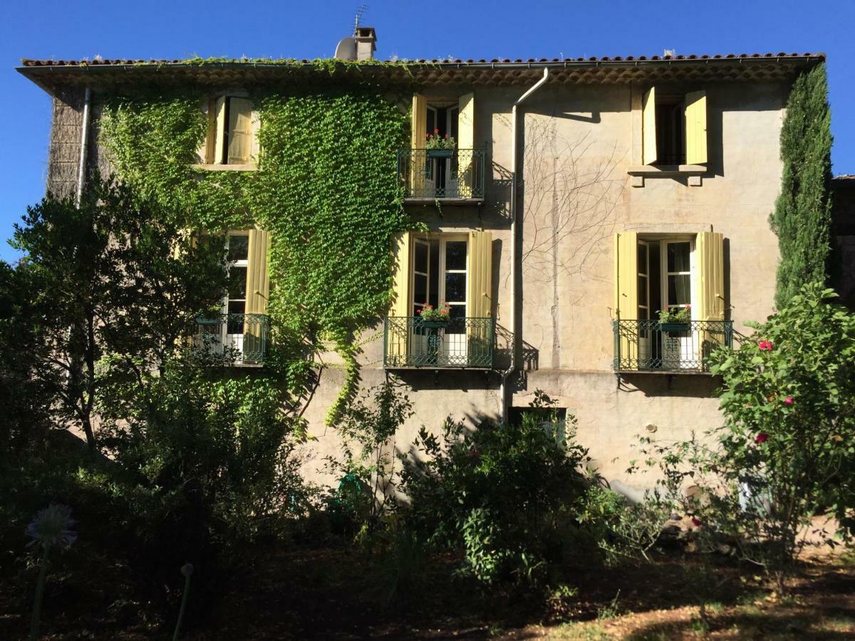 Domaine De Brousson Acomodação com café da manhã La Tour-sur-Orb Exterior foto